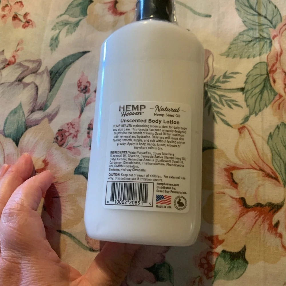 🌟Host Pick🌟 Hemp Heaven Unsented Body Lotion Size 12 FL OZ - Picture 2 of 3